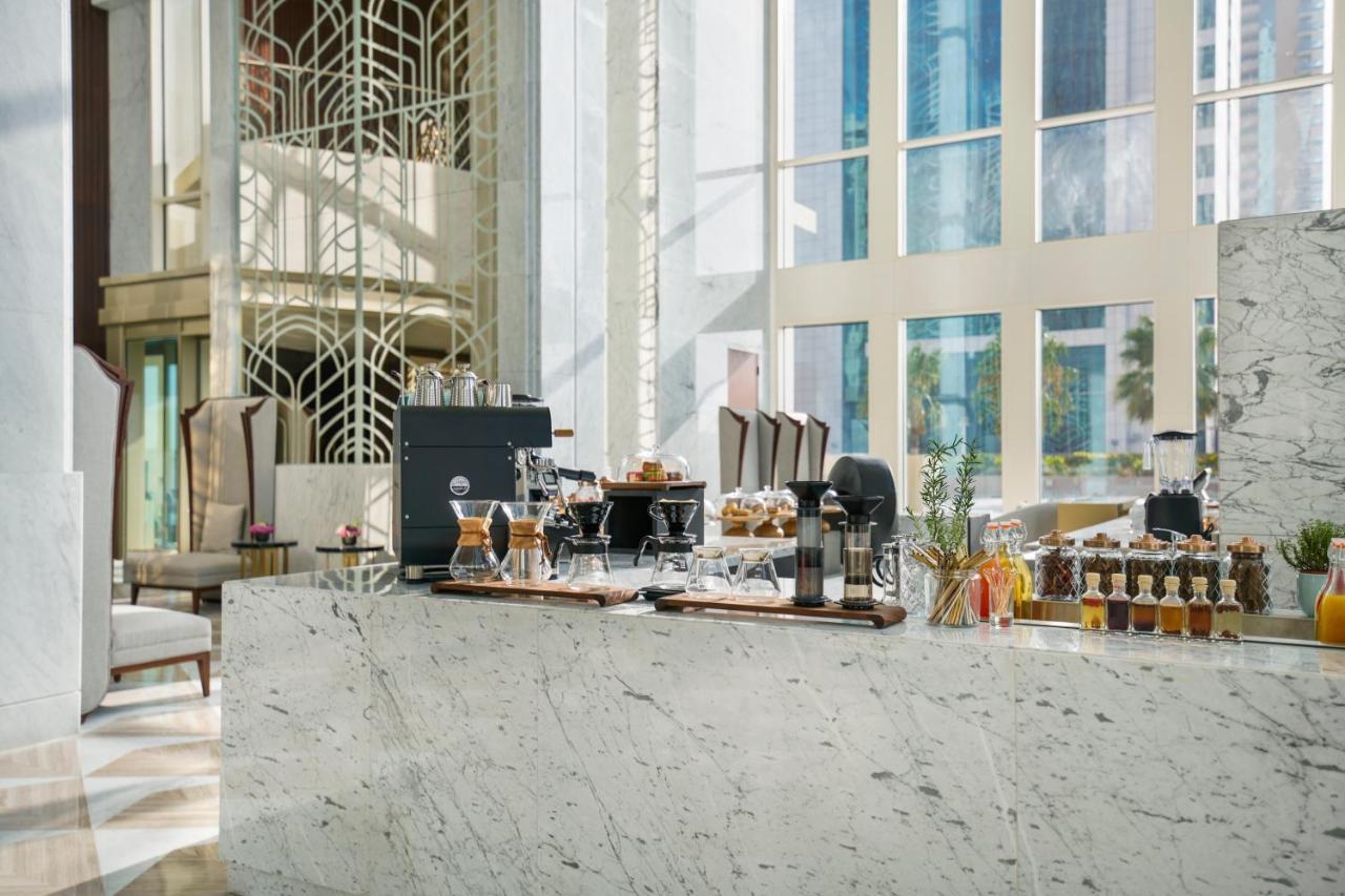 Wyndham Grand Doha West Bay Beach Экстерьер фото Lobby
